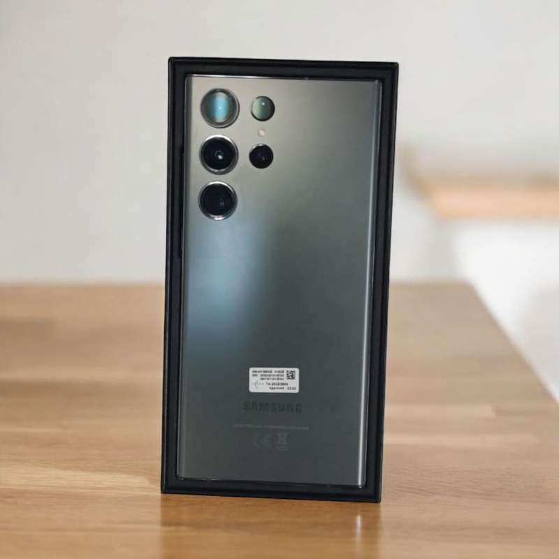 SAMSUNG S23 ULTRA 12GB RAM 512GB MEMORY MINT CONDITION