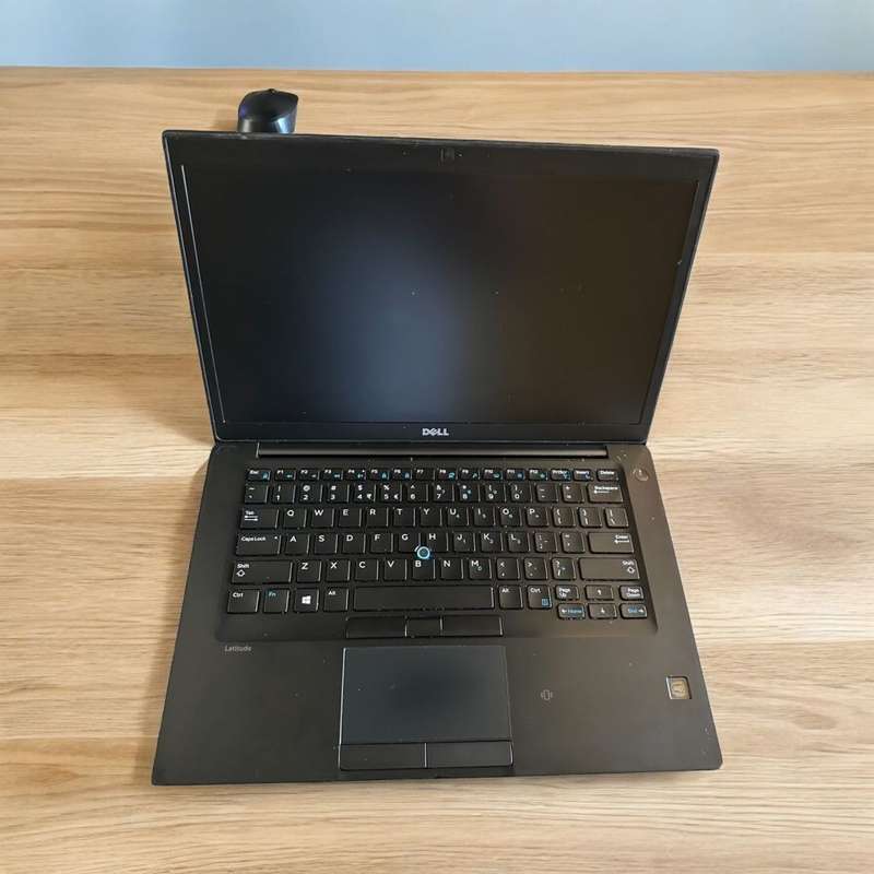 Dell Latitude 7480  Intel i7-7600U@2.8GHz, 12GB RAM, 256GB m.2 SSD, FHD Display LTE NEW BATTERY