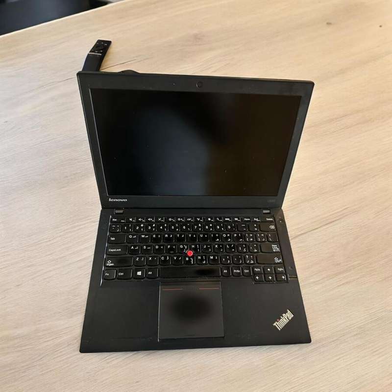 Lenovo ThinkPad X240 Notebook | i7 4600U 1.70GHz | 8GB Ram 500GB HDD | 12.5