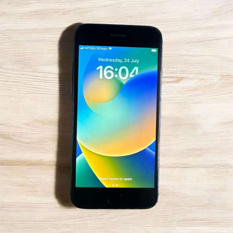 I PHONE 8 64GB 77% BATT HEALTH MINT