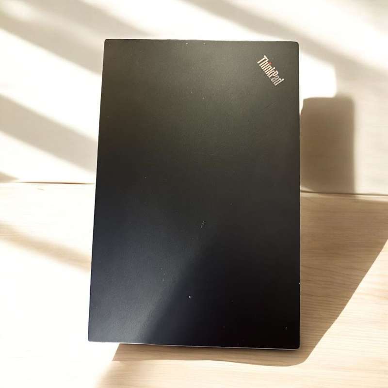 Lenovo E15, 10th Gen i5-10210U@1.6GHz, 8GB RAM, 256GB m.2 SSD, 15` FHD Display,