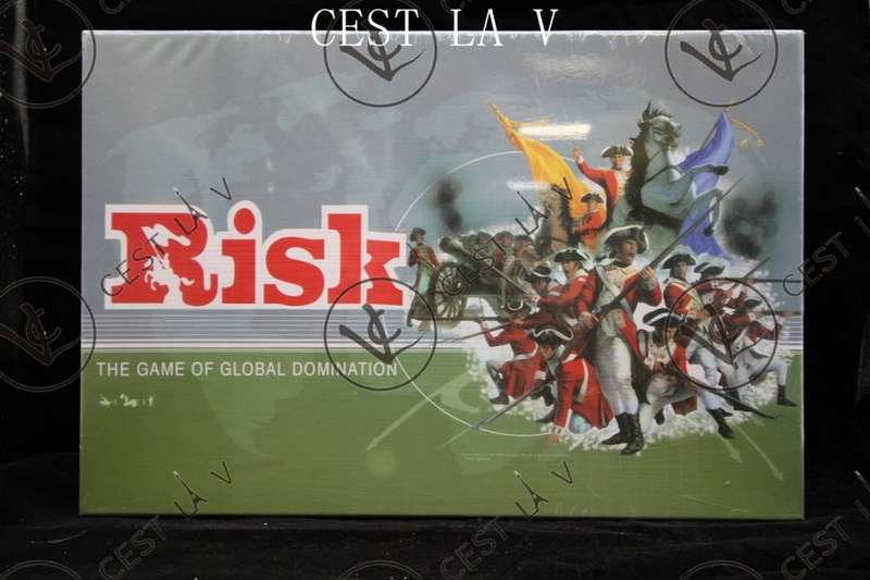 RISK ! BOARD GAMES