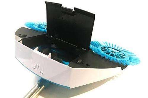 Hurricane Spin Broom