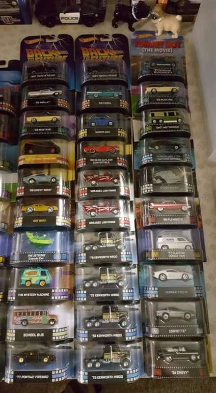 HOT WHEELS RETRO PRICED AT EACH