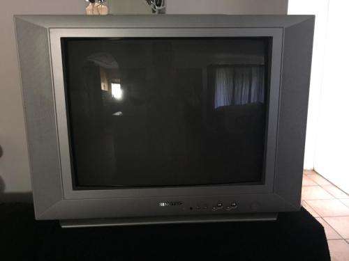 54cm crt tv with remote in perfect working condition