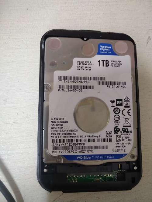 1TB laptop hard drive 2.5 ` Sata with brand new enclosore
