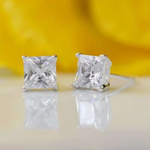925 Silver 3mm sq set 4-claw CZ stud earrings