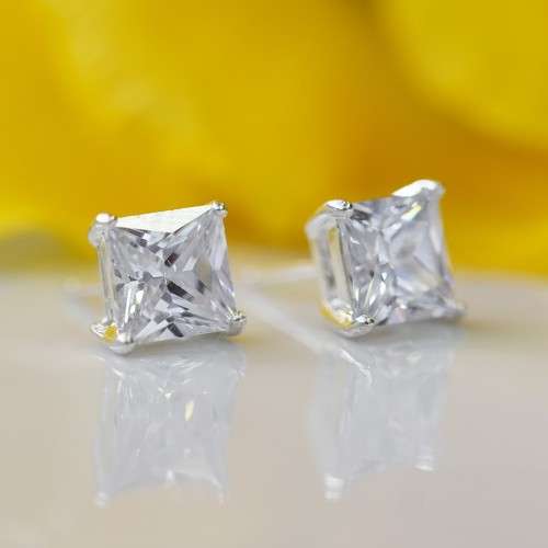 925 Silver 3mm sq set 4-claw CZ stud earrings