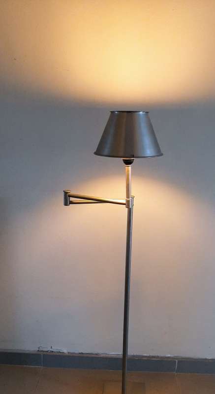 Small floor reading lamp