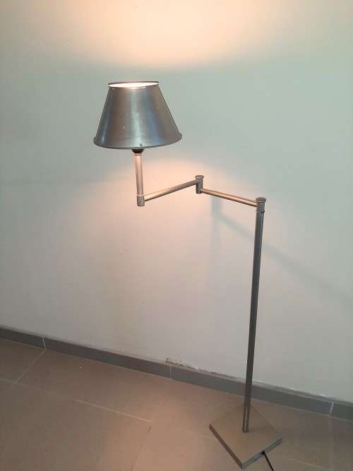 Small floor reading lamp