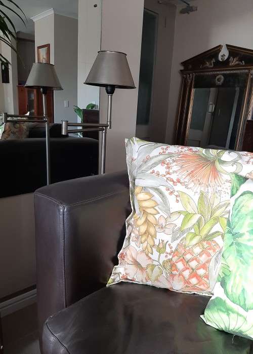 Small floor reading lamp