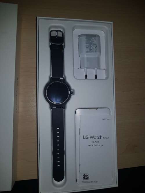 LG W270 Watch Style AndroidWear