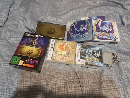 New Nintendo 3DS XL Majoras Mask Ltd edition - * MINT * with Games