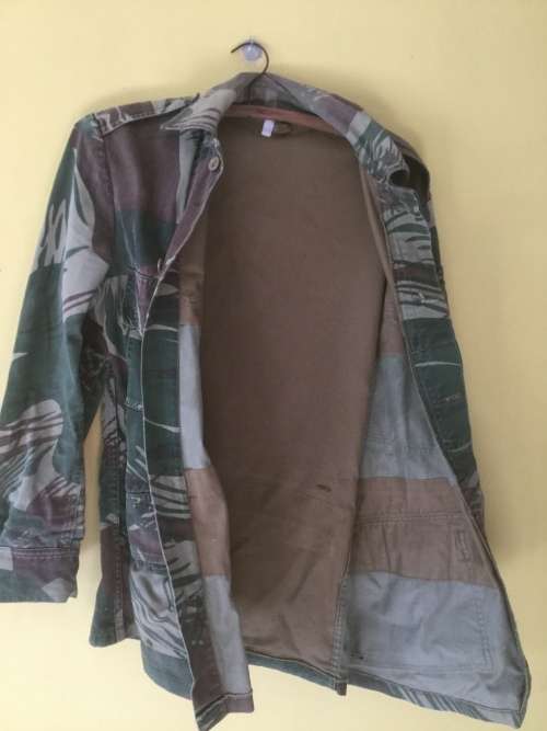 RHODESIAN Bush War Camouflage Bush Jacket of 1972, with lower back zipper pocket