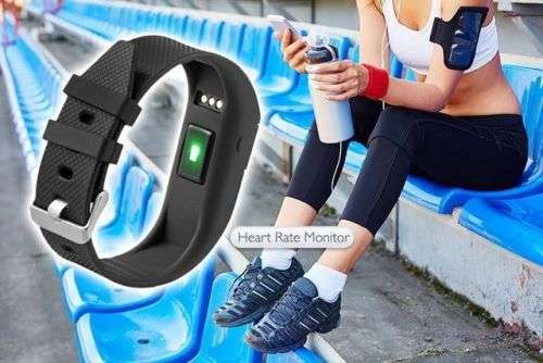 TW64S Fitness Tracker with Heartrate Monitor | Black