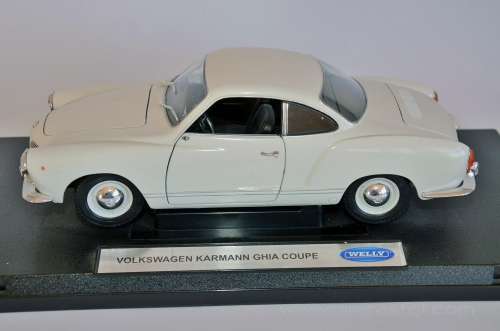 VW Karmann Ghia Coupe