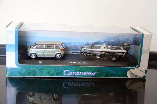 VW Microbus  2001 and Boat Set