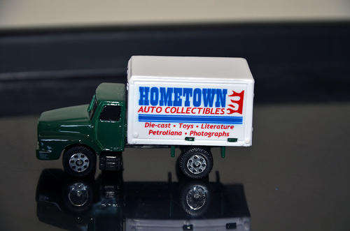 Utility Truck - Hometown Auto Collectibles