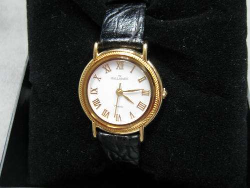fresh out the box hallmark watch, classic!! elegant leather strap