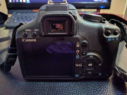 CANON 500D DSLR**BARGAIN**BUNDLE 18-55mm & 70-300mm Lenses + UV Filter + 8GB Card