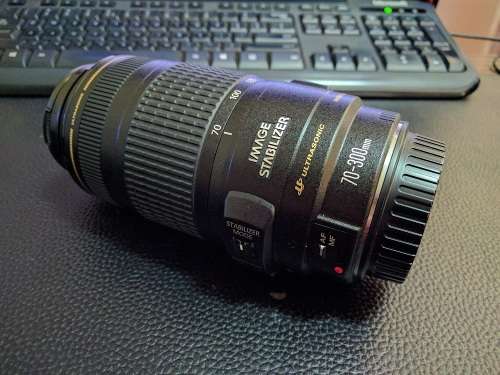 CANON 500D DSLR**BARGAIN**BUNDLE 18-55mm & 70-300mm Lenses + UV Filter + 8GB Card