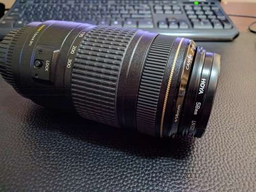 CANON 500D DSLR**BARGAIN**BUNDLE 18-55mm & 70-300mm Lenses + UV Filter + 8GB Card