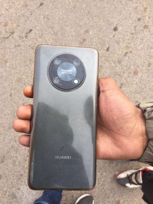 Huawei Nova Y90 Used