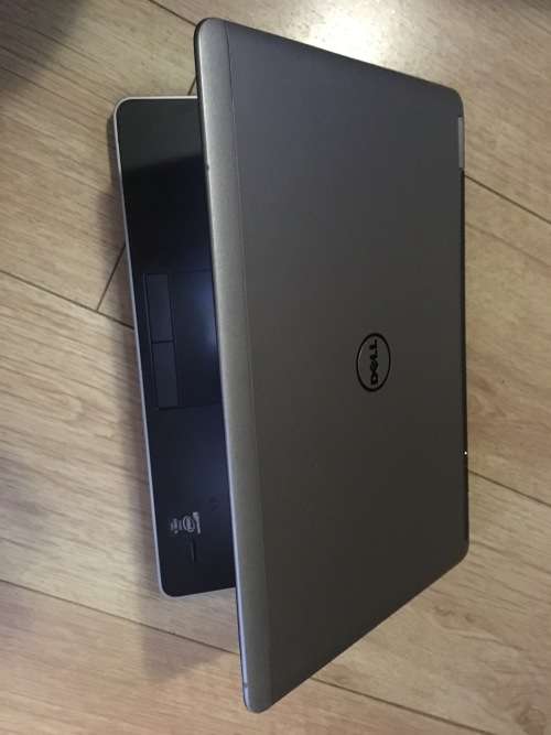 Dell Latitude E7440 Ultrabook - 8GB Ram 256GB SSD
