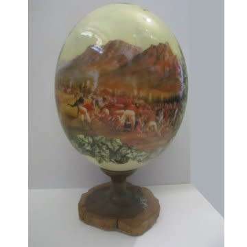 LIMITED EDITION - RUGBY PAINTING ON OSTRICH EGG - OTTO LANDBERG