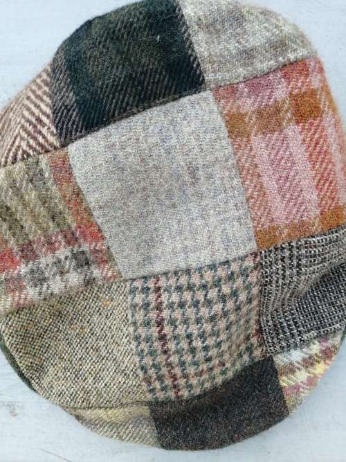 DREW PRITCHARD STYLE IRISH TWEED FLAT CAP - MEDIUM