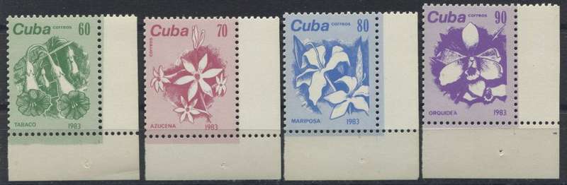 Cuba - Flowers - MNH
