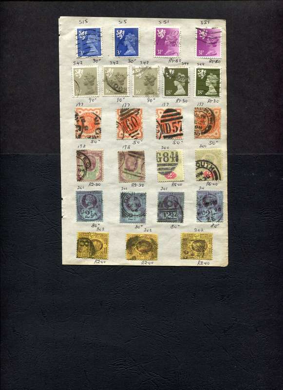 Great Britain - 24 Stamps Mounted (Hinged) On Old Approval Page