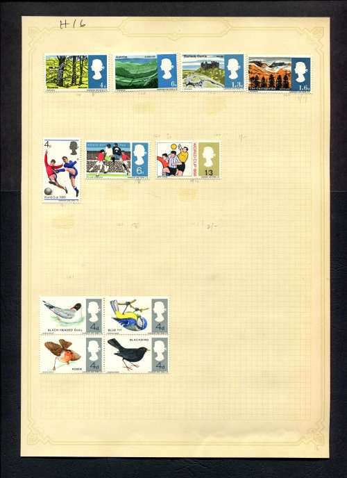 Great Britain - 11 Stamps Mounted (Hinged) On Old Album Page