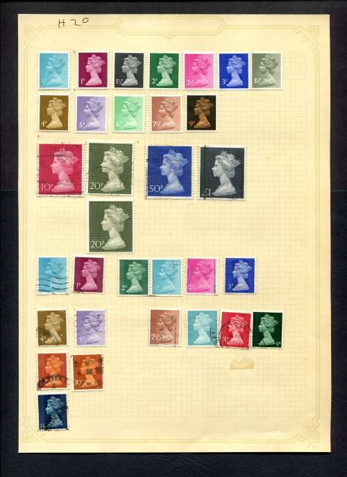 Great Britain - 32 Stamps Mounted (Hinged) On Old Album Page