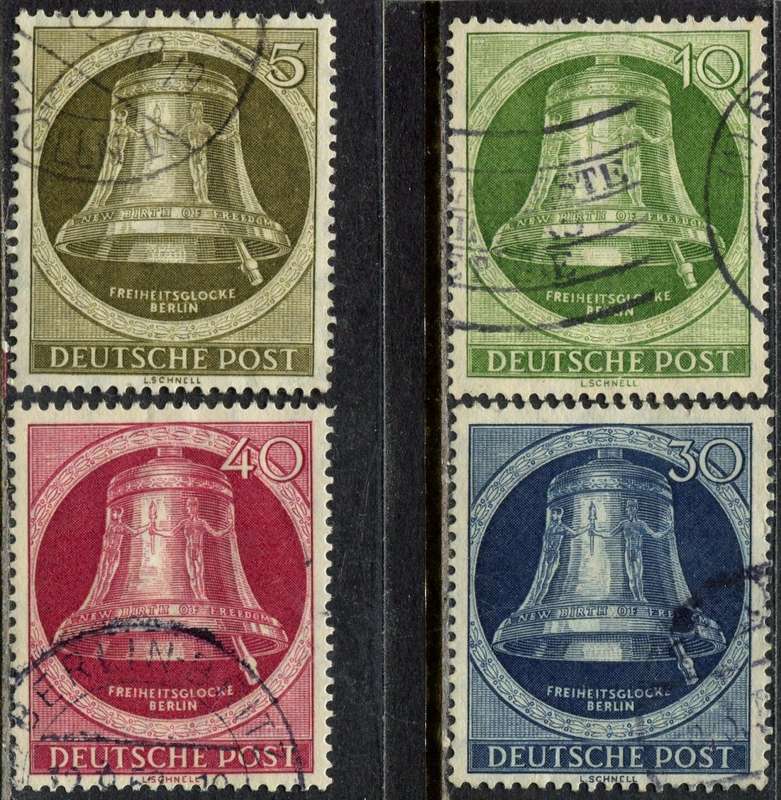 Germany/Berlin - 1951 - Used - Clapper To The Right