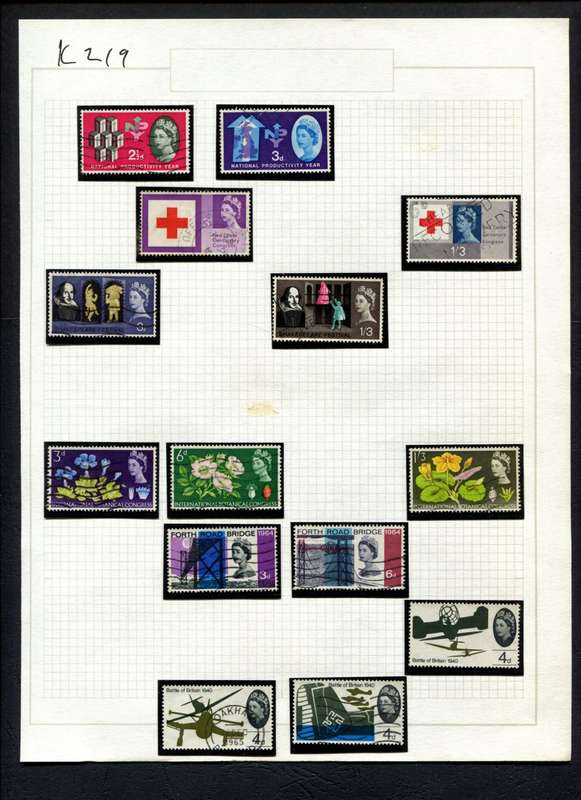 Great Britain - 14 Stamps Mounted (Hinged) On Album Page