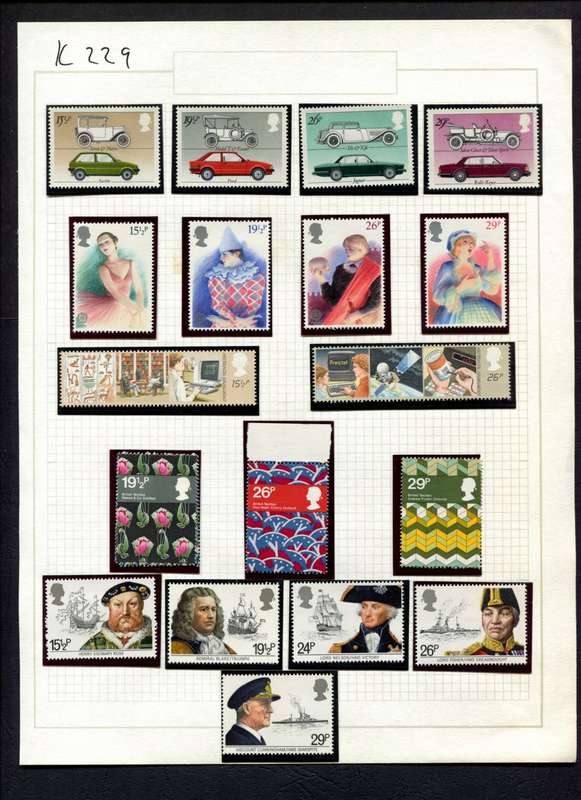 Great Britain - 18 Stamps Mounted (Hinged) On Album Page