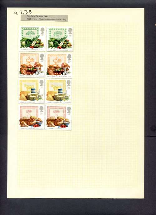Great Britain - 8 Stamps Mounted (Hinged) On Album Page
