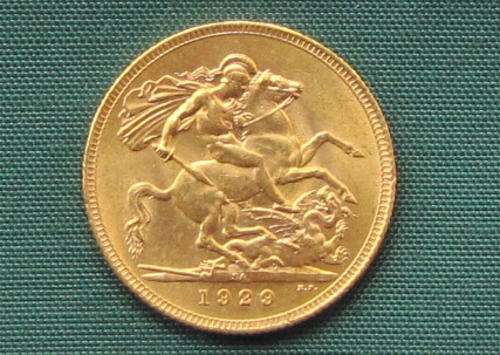1929 SA One Pound Gold Sovereign EF+/UNC