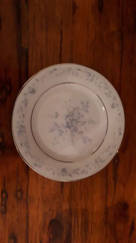 CRAZY MONDAY R1 AUCTION: VINTAGE JAPANESE NORITAKE Fine Porcelain Tea Plate (Carolyn Pattern 2693)