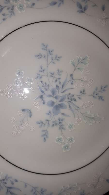 CRAZY MONDAY R1 AUCTION: VINTAGE JAPANESE NORITAKE Fine Porcelain Tea Plate (Carolyn Pattern 2693)