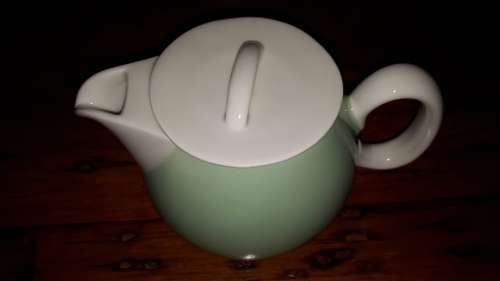 CONTINENTAL VITREOUS CHINA (South Africa) Retro Tea Pot - Vintage
