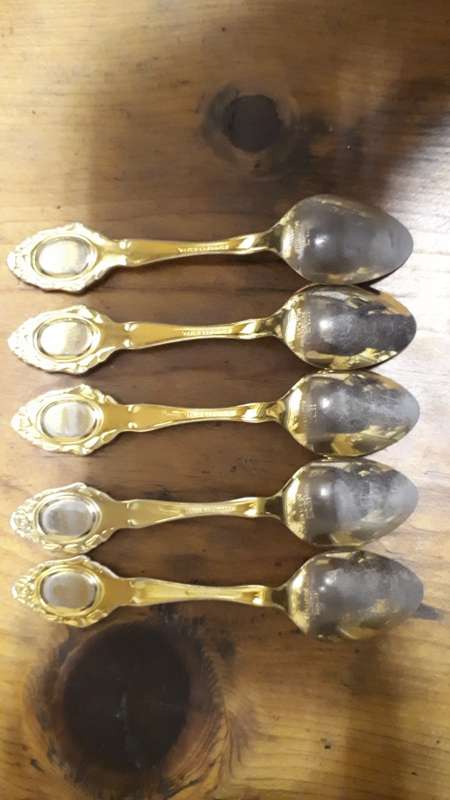 EETRITE 24 CARAT GOLD PLATED Stainless Steel Teaspoons with floral inserts