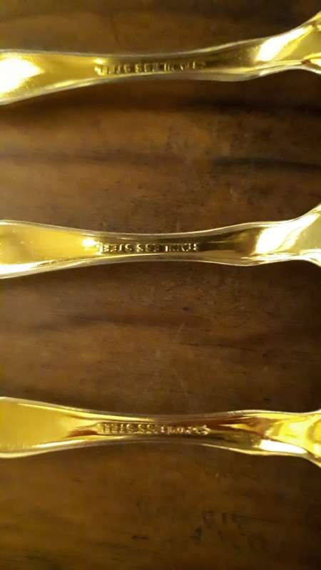 EETRITE 24 CARAT GOLD PLATED Stainless Steel Teaspoons with floral inserts