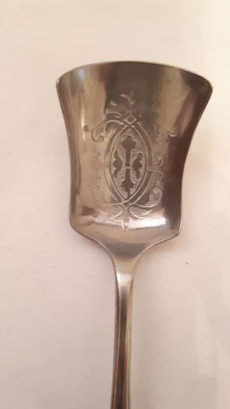 VINTAGE WEAR WITE RUSTLESS NICKEL SILVER SHEFFIELD SUGAR SPOON