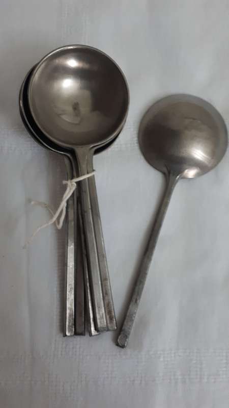 ANTIQUE SET OF 6 PEWTER SOUP SPOONS