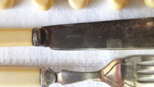 ANTIQUE LOT/PART SET OF 10 SILVER PLATED FAUX BONE HANDLE FISH CUTLERY