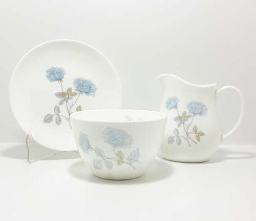 Vintage 1960-1979 Wedgwood Bone China Ice Rose Creamer, Sugar Bowl and Matching Tea Plate (R4306)