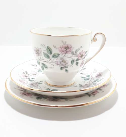 Royal Grafton Tea Trio (Cup, Saucer, Tea Plate)  Pattern 8618