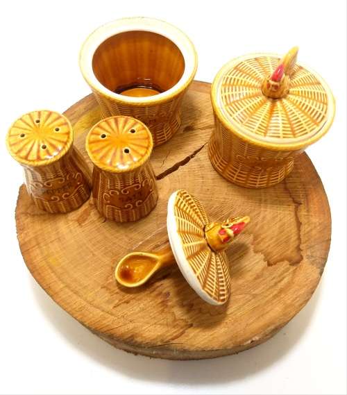 Beautiful Mid Century Basket Weave Breakfast Set With Rooster Detail  Jam, Jelly & Salt & Pepper